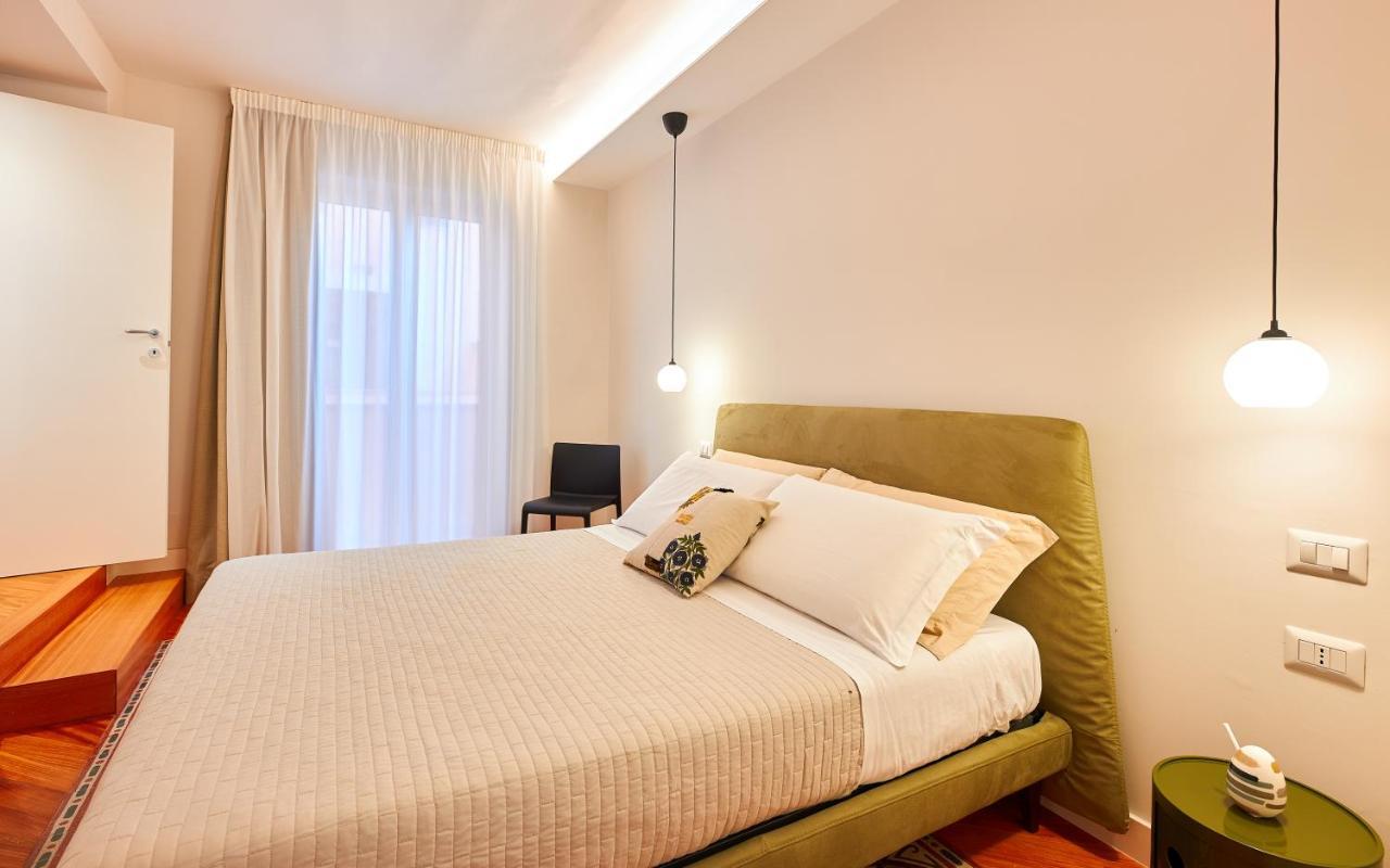 Villa Rosa Residence Санта-Мария-ди-Кастеллабате Экстерьер фото